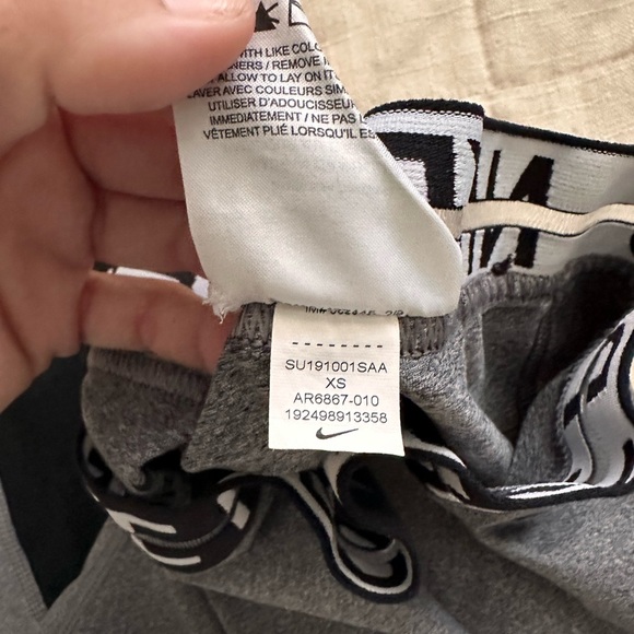 nike pro cropped leggings - Picture 4 of 4